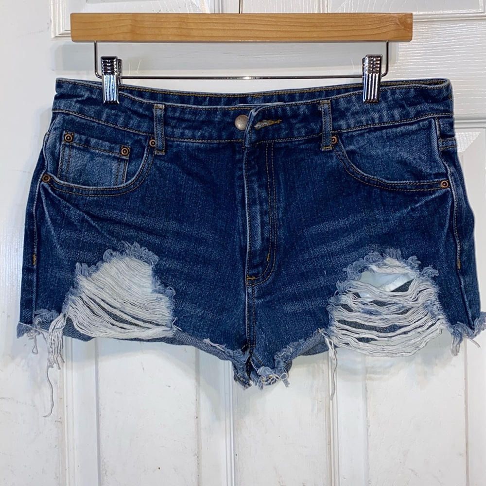 Forever 21 Girl Denim Jean Distressed Shorts Size 30 Mid Rise Cutoff